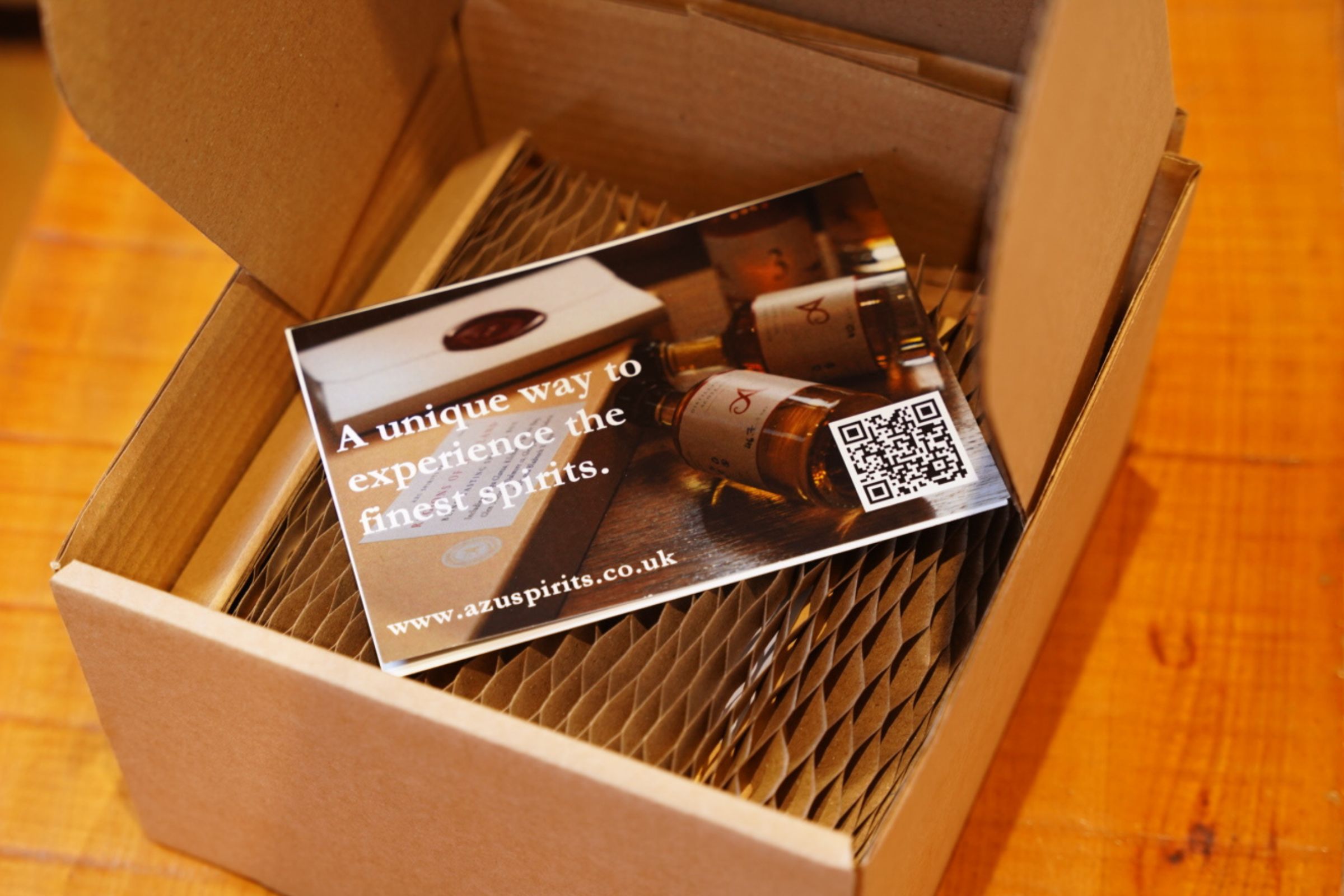 Six 30ml Scotch whisky samples from iconic distilleries